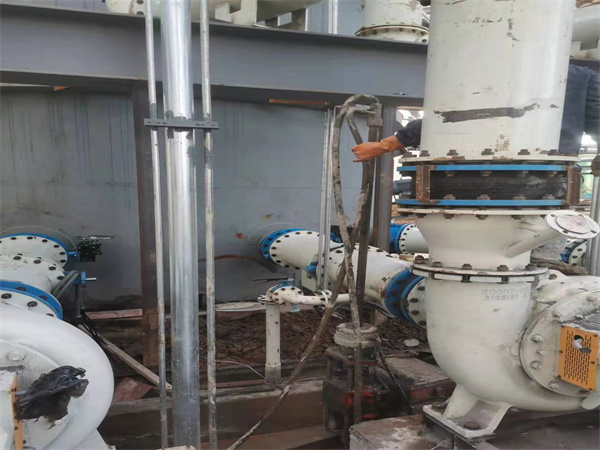 色达设备基础沉降下沉注浆加固增加荷载